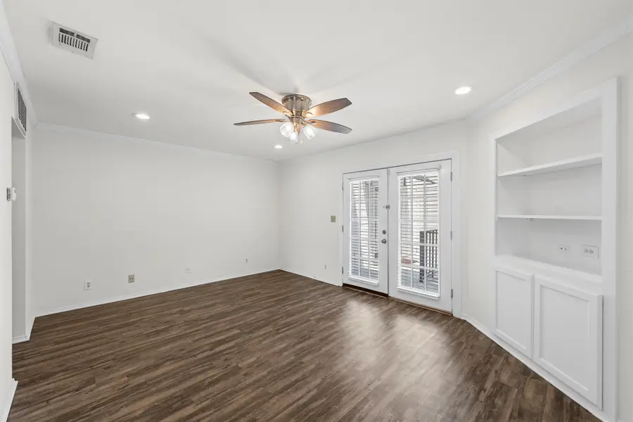 600 Bagby Avenue #2C, Waco, TX 76706 - Image #2