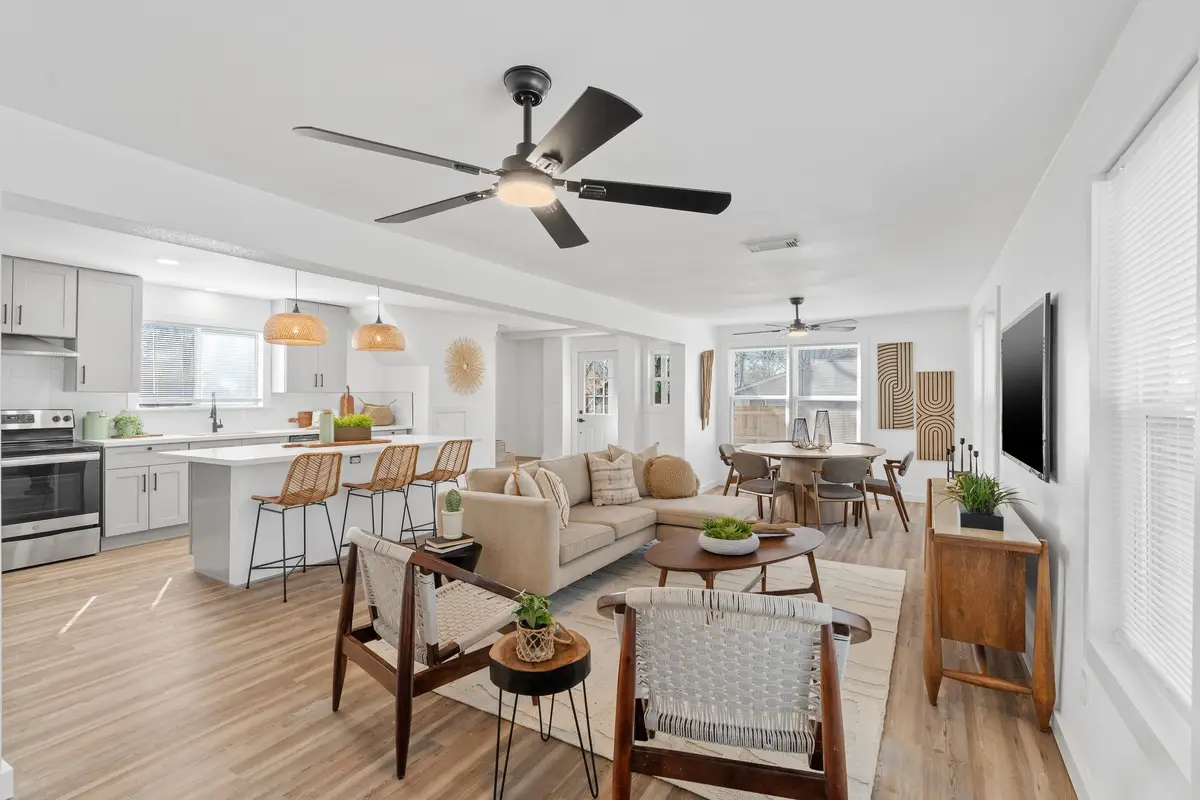 211 Almond Street, Waxahachie, TX 75165 - Image #1