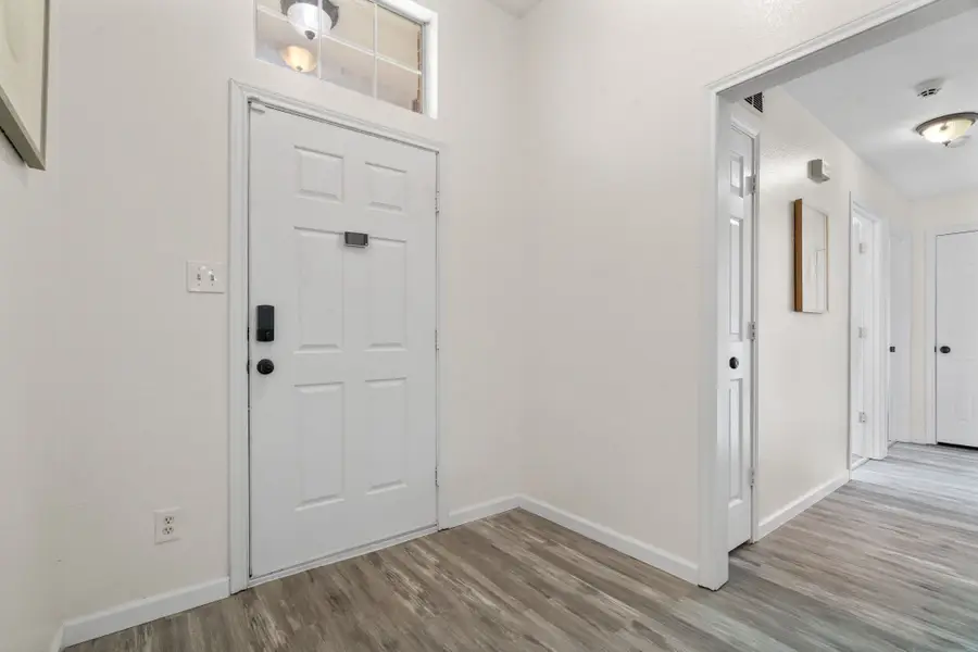 2145 Chapman Drive, Carrollton, TX 75010 - Image #3