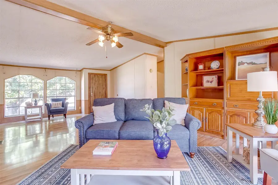 7027 Apache Trail, Weatherford, TX 76087 - Image #3