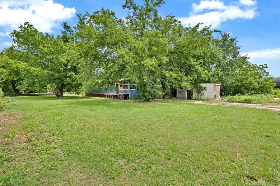 4375 Meadowview Drive, Argyle, TX 76226 - Image #2