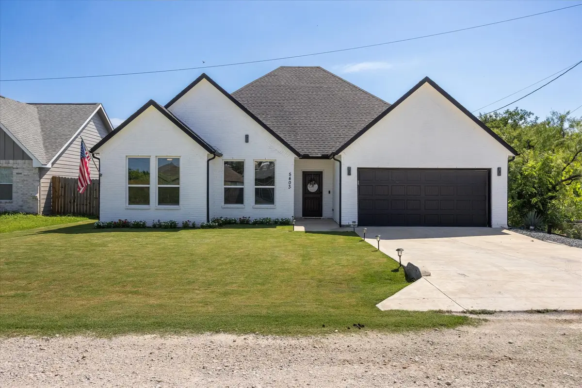 5403 Ashworth Court, Granbury, TX 76048 - Image #1