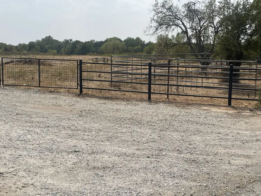 289 Cr 4196, Decatur, TX 76234 - Image #2