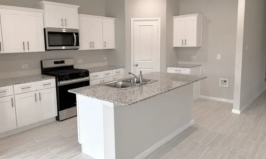 2136 Ranger Hill Avenue, Fort Worth, TX 76108 - Image #2