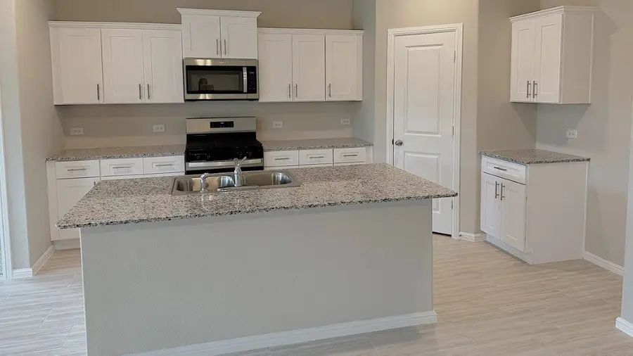 2136 Ranger Hill Avenue, Fort Worth, TX 76108 - Image #3