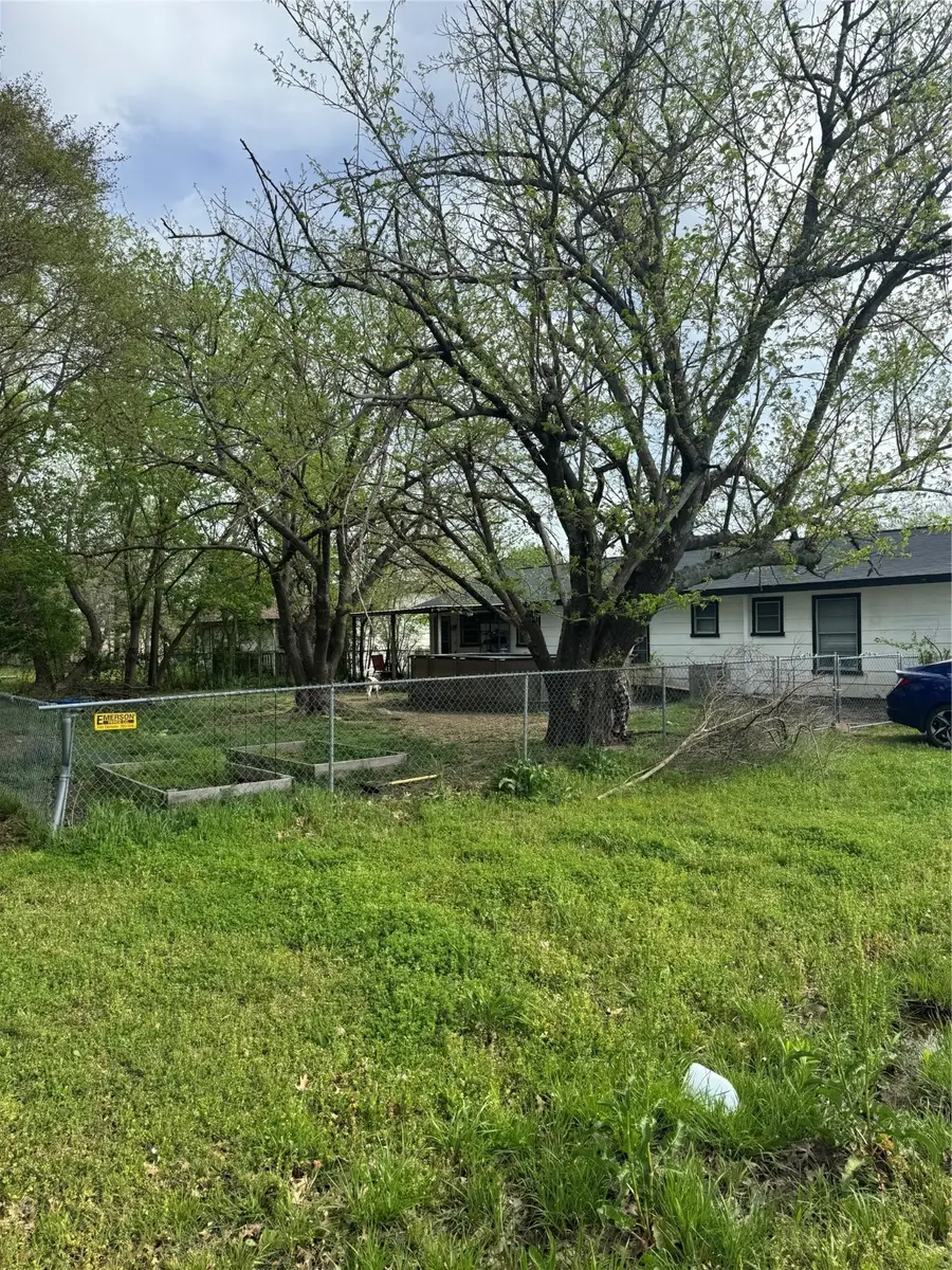 1020 10th Street, Cooper, TX 75432 - Image #2