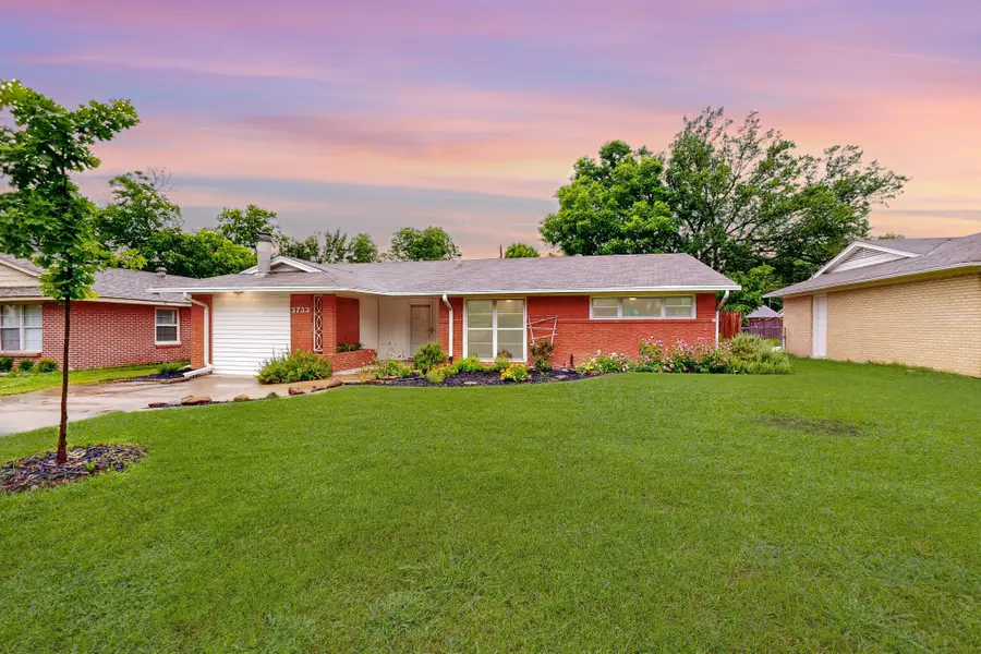 3733 Tam O Shanter Drive, Mesquite, TX 75150 - Image #3