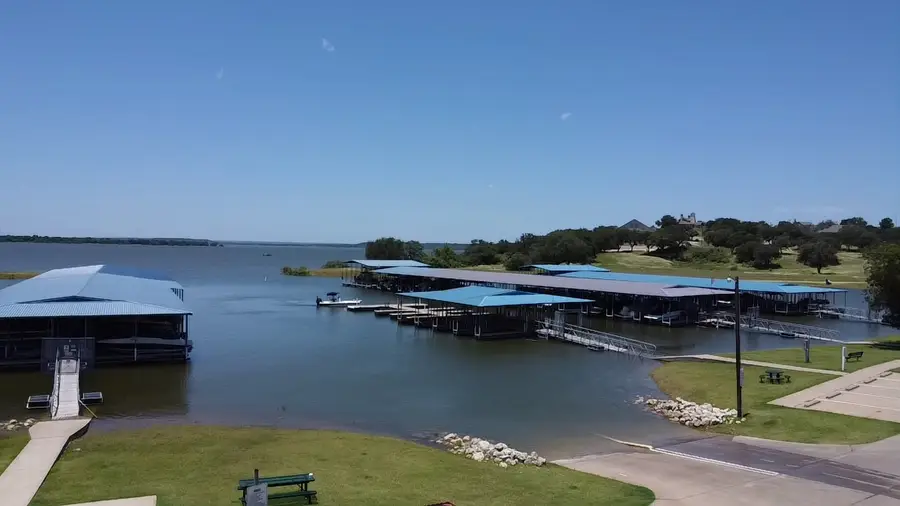 29033 Cedarcrest Drive, Whitney, TX 76692 - Image #2