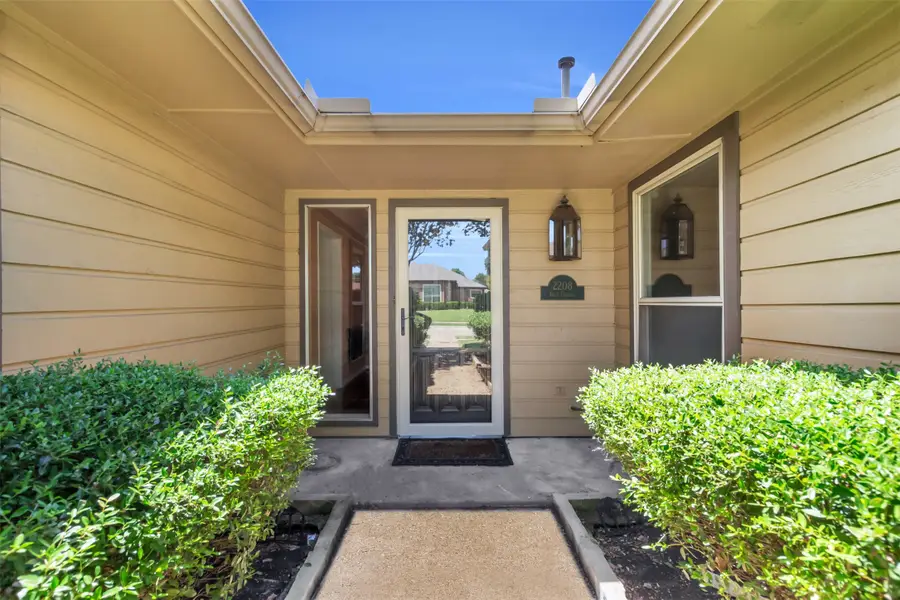2208 Blue Cypress Drive, Richardson, TX 75082 - Image #3