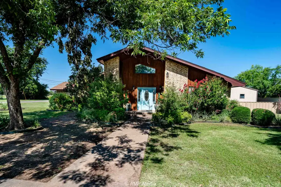 402 S Avenue H, Haskell, TX 79521 - Image #2
