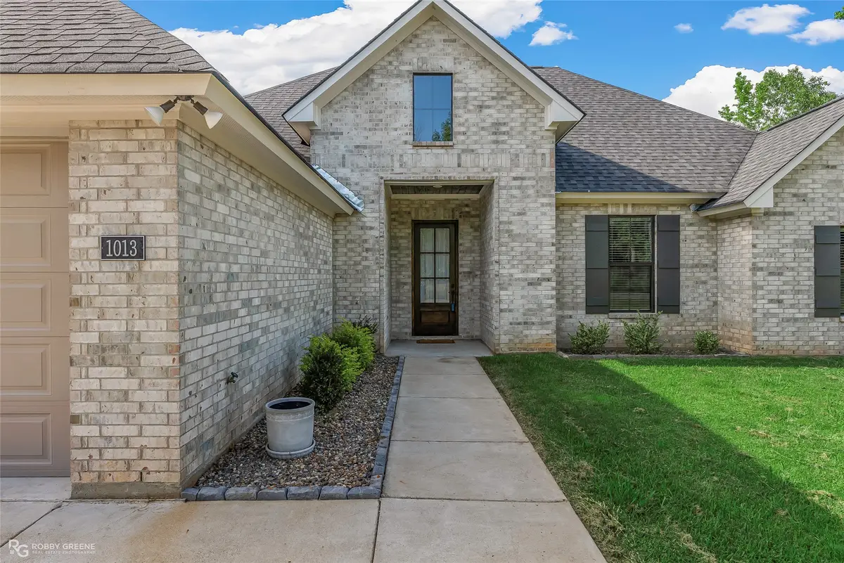 1013 Voss Drive, Stonewall, LA 71078 - Image #1