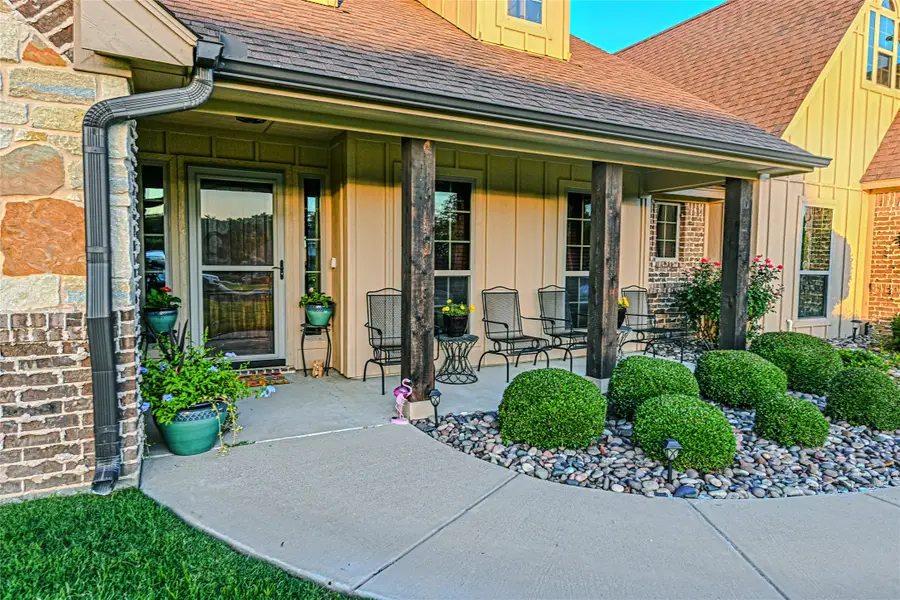 125 Summer Stone Court, Weatherford, TX 76087 - Image #2