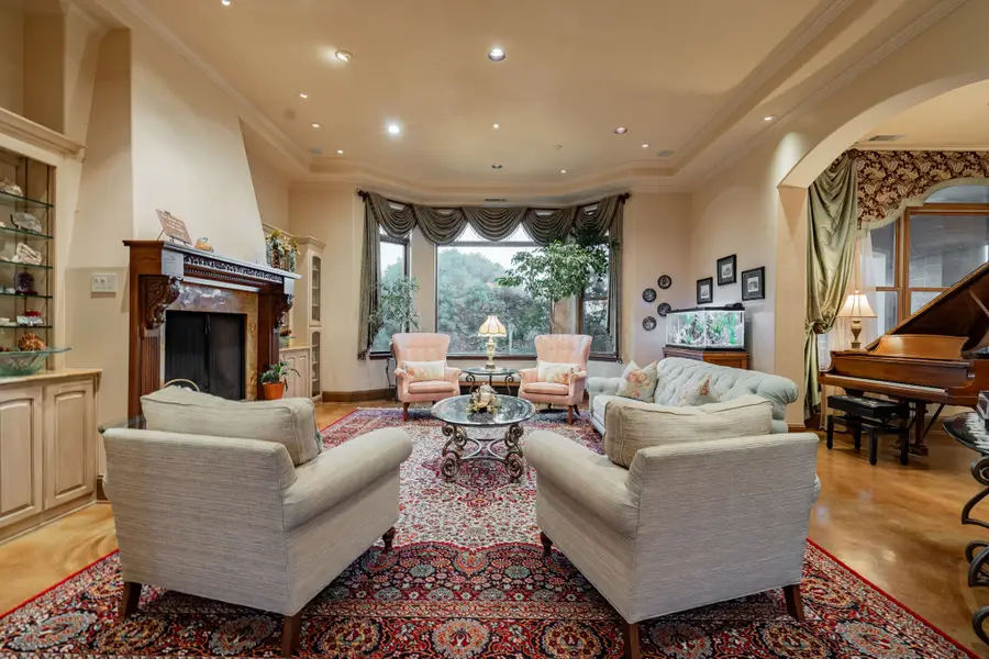 323 Kings Court, Forney, TX 75126 - Image #2