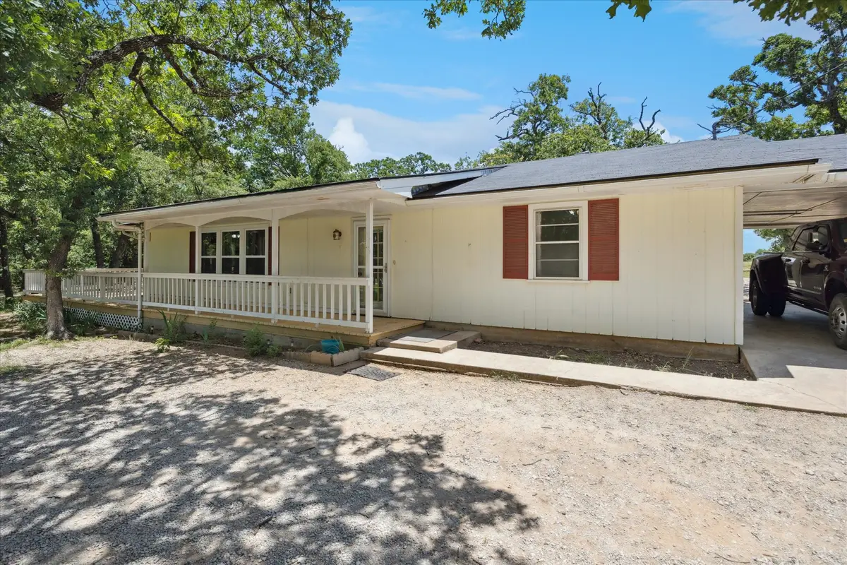 102 Goliad Drive, Nocona, TX 76255 - Image #1