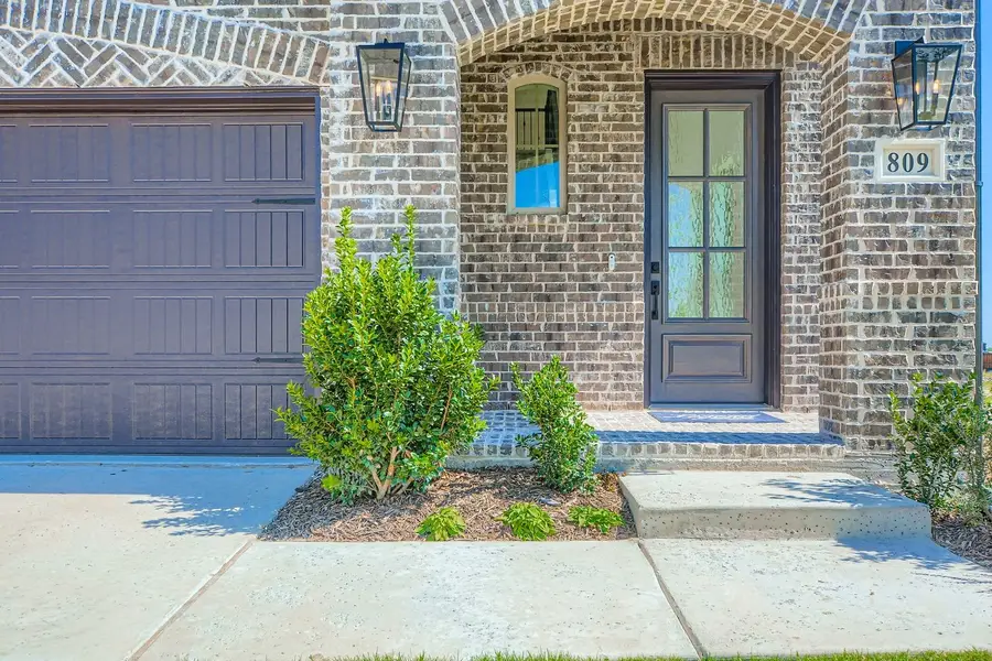809 Willow Stream Drive, Lavon, TX 75166 - Image #3