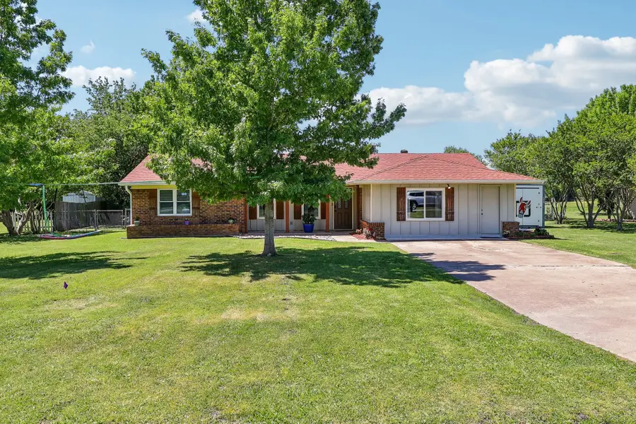 131 Carol Lane, Pecan Hill, TX 75154 - Image #2