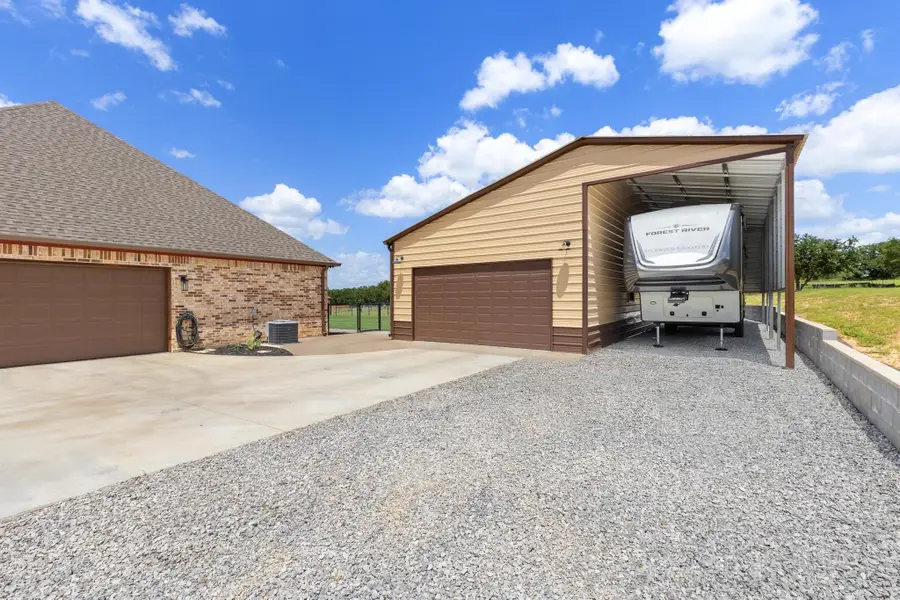 301 Aviara Court, Poolville, TX 76487 - Image #3
