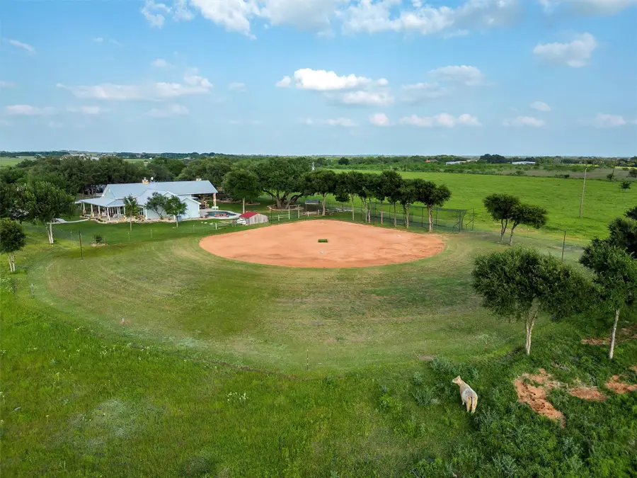 11501 Wind Hollow Court, Tolar, TX 76476 - Image #3