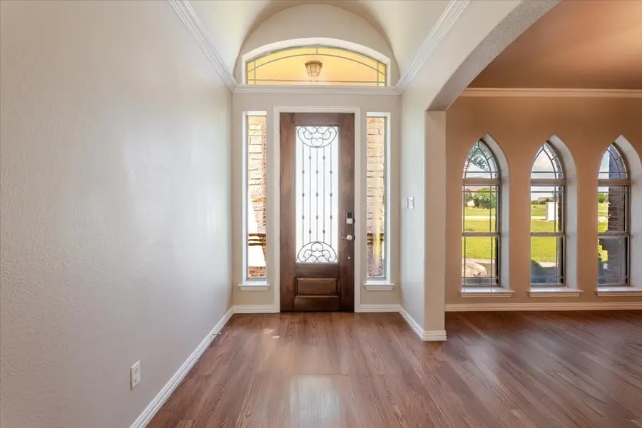 181 Churchill Circle, Weatherford, TX 76085 - Image #3