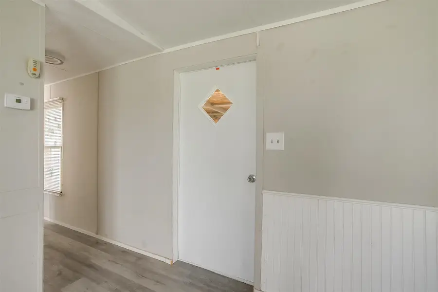 1021 Tanglewood Drive, Alvarado, TX 76009 - Image #2