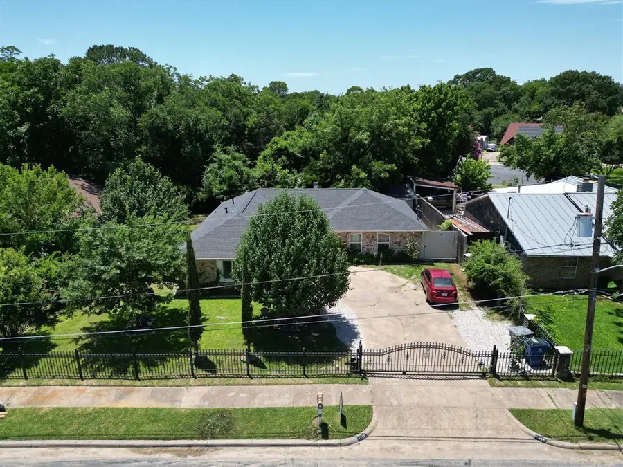 1825 E Shore Drive, Dallas, TX 75217 - Image #2