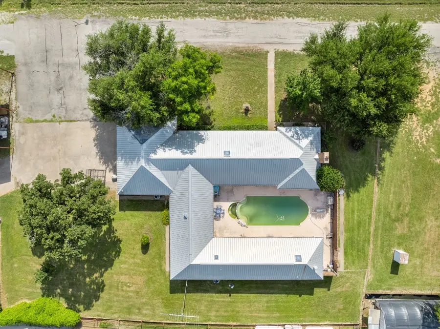 5485 S Highway 281, Mineral Wells, TX 76067 - Image #2