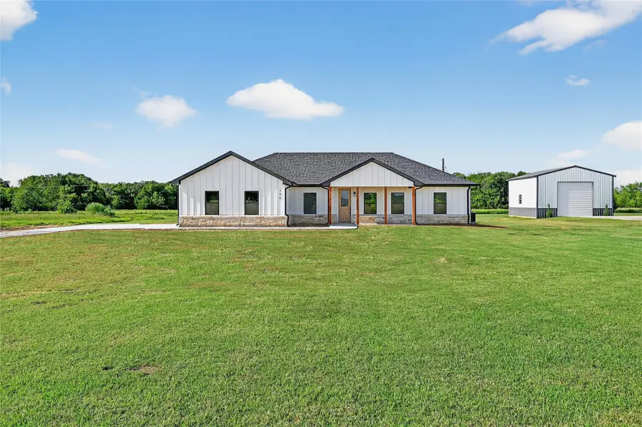 192 Brooks Lane, Sadler, TX 76264 - Image #3