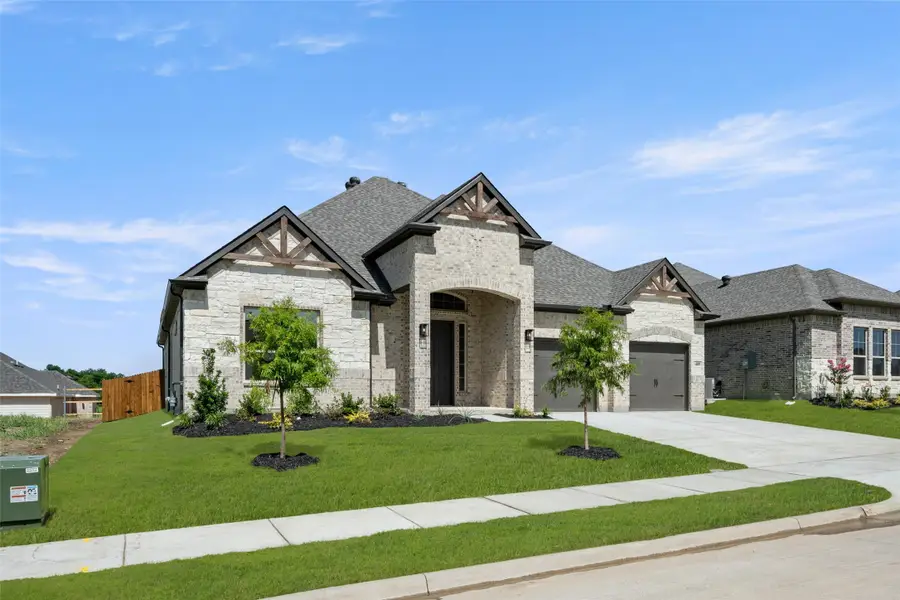 409 Wabash Drive, Waxahachie, TX 75167 - Image #2