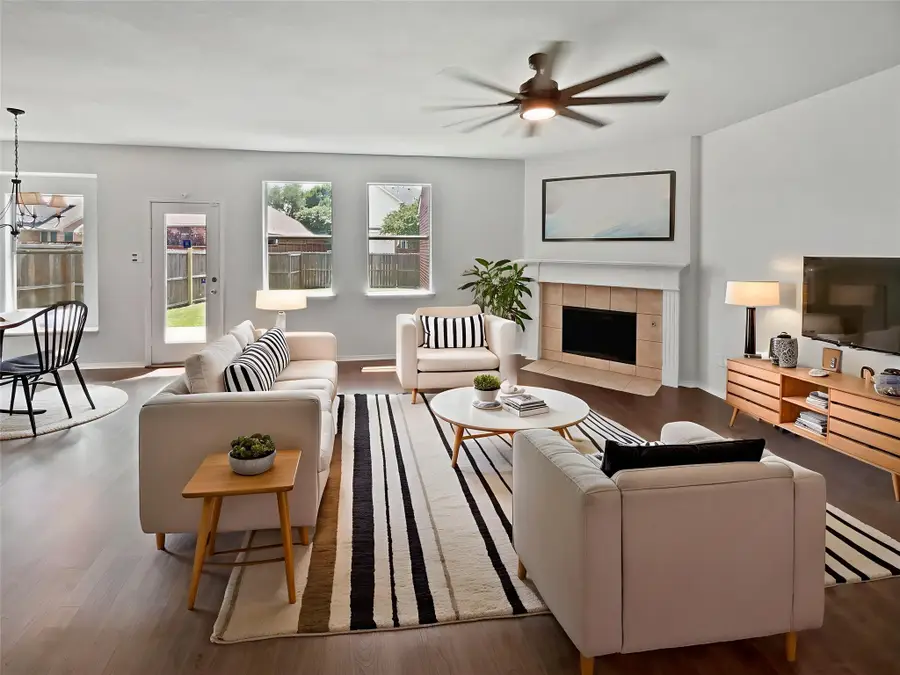 1241 Ducks Landing, Frisco, TX 75033 - Image #2