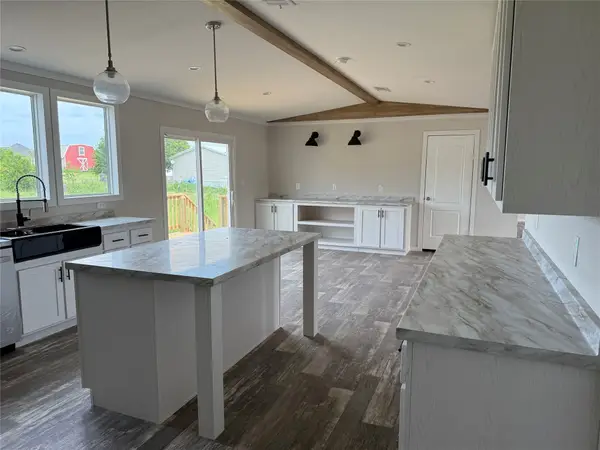 163 Red Fox Court, Weatherford, TX 76088