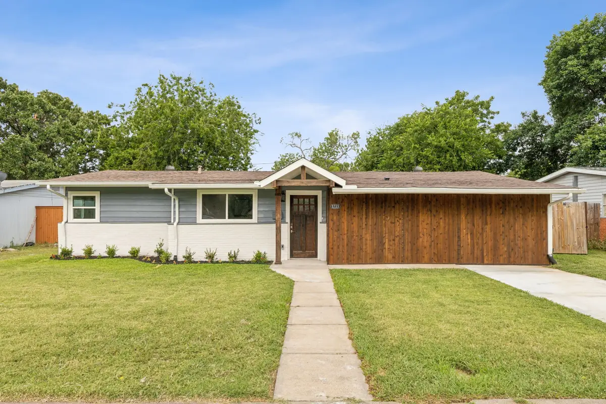 1721 Del Rancho Drive, Irving, TX 75061 - Image #1