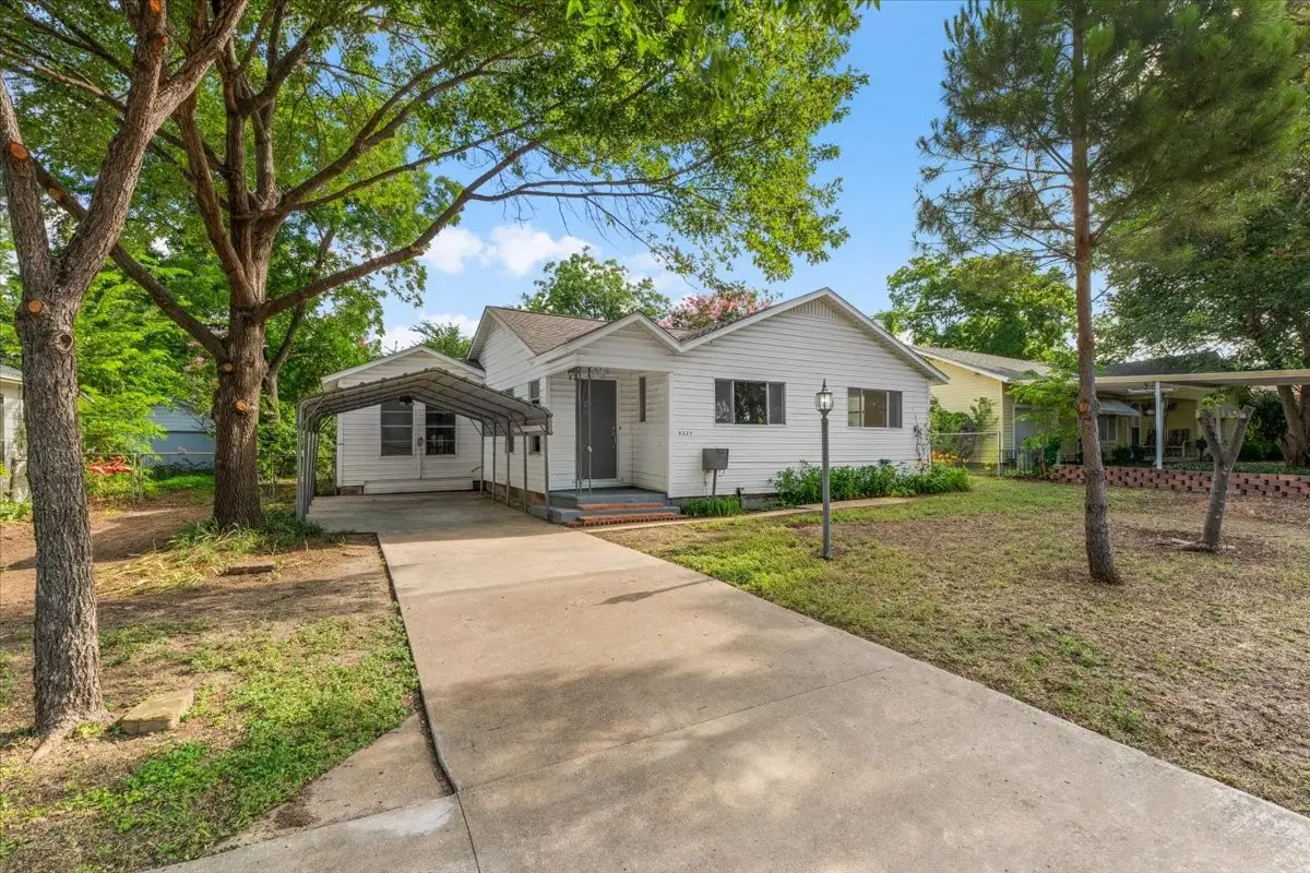 4229 Voncille Street, Haltom City, TX 76117 - Image #1