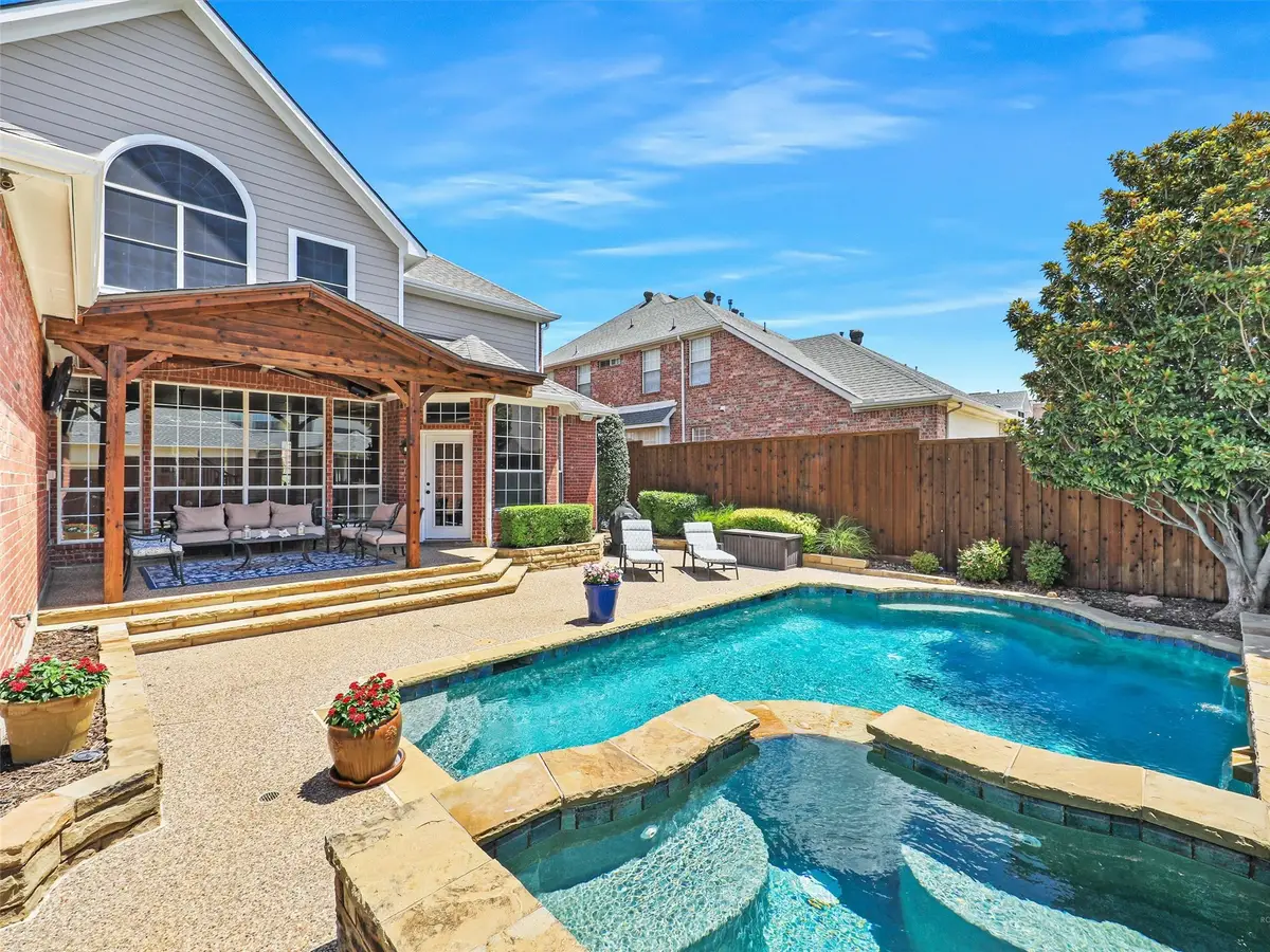 3824 Lakedale Drive, Plano, TX 75025 - Image #1