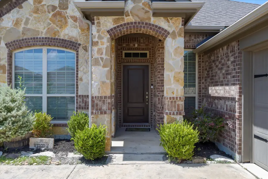 4917 Westlake Drive, Garland, TX 75043 - Image #2
