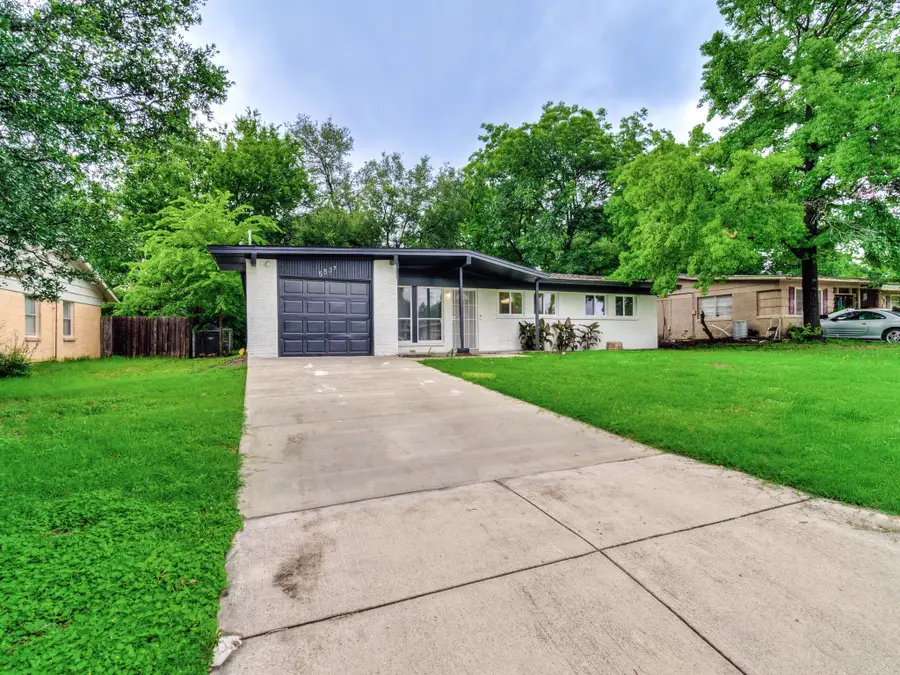 5537 Wheaton Drive, Fort Worth, TX 76133 - Image #2