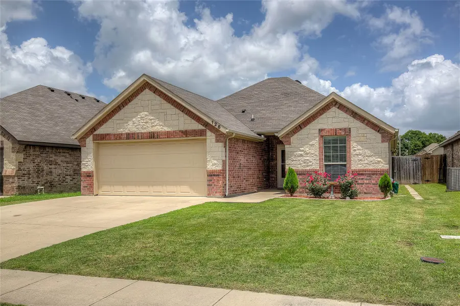 126 Comanche Drive, Greenville, TX 75402 - Image #2
