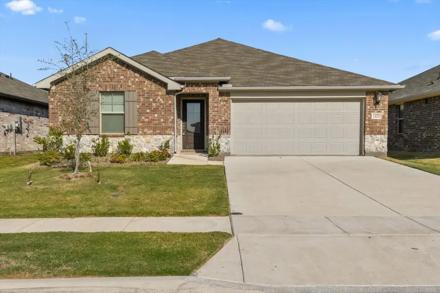 1321 Los Olmos Lane, Crandall, TX 75114 - Image #2