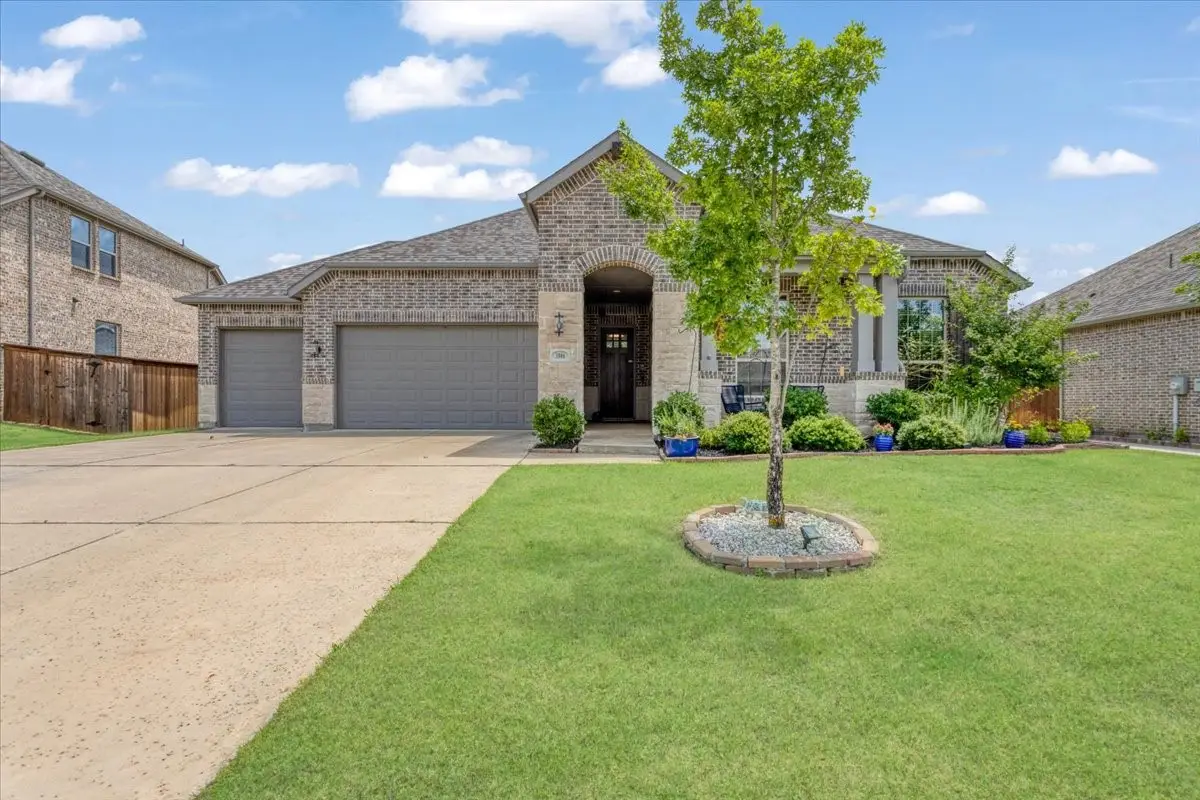 3806 Deer Point Drive, Denison, TX 75020 - Image #1
