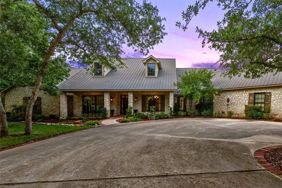 840 Winding Trail, Crawford, TX 76638 - Image #3