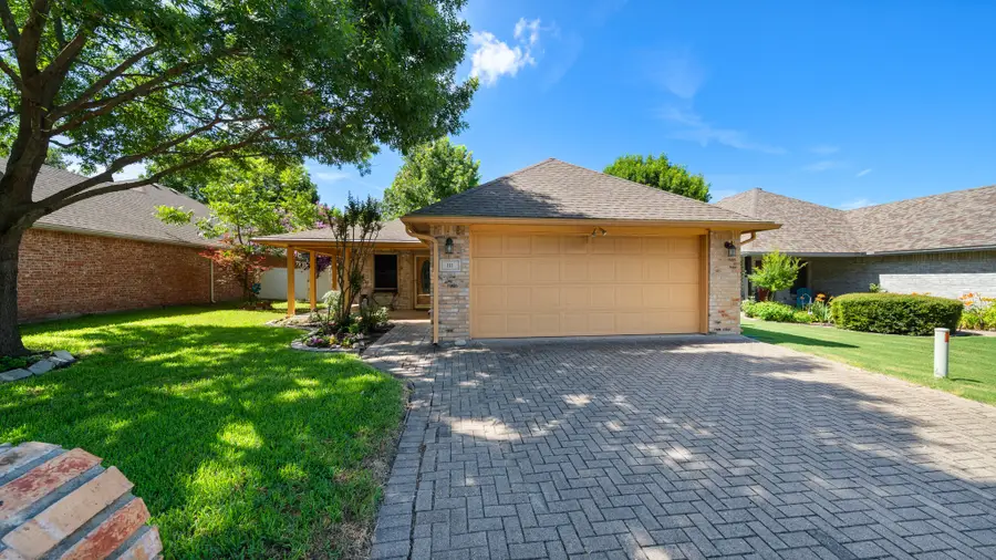 111 Sunglow Loop, Red Oak, TX 75154 - Image #2