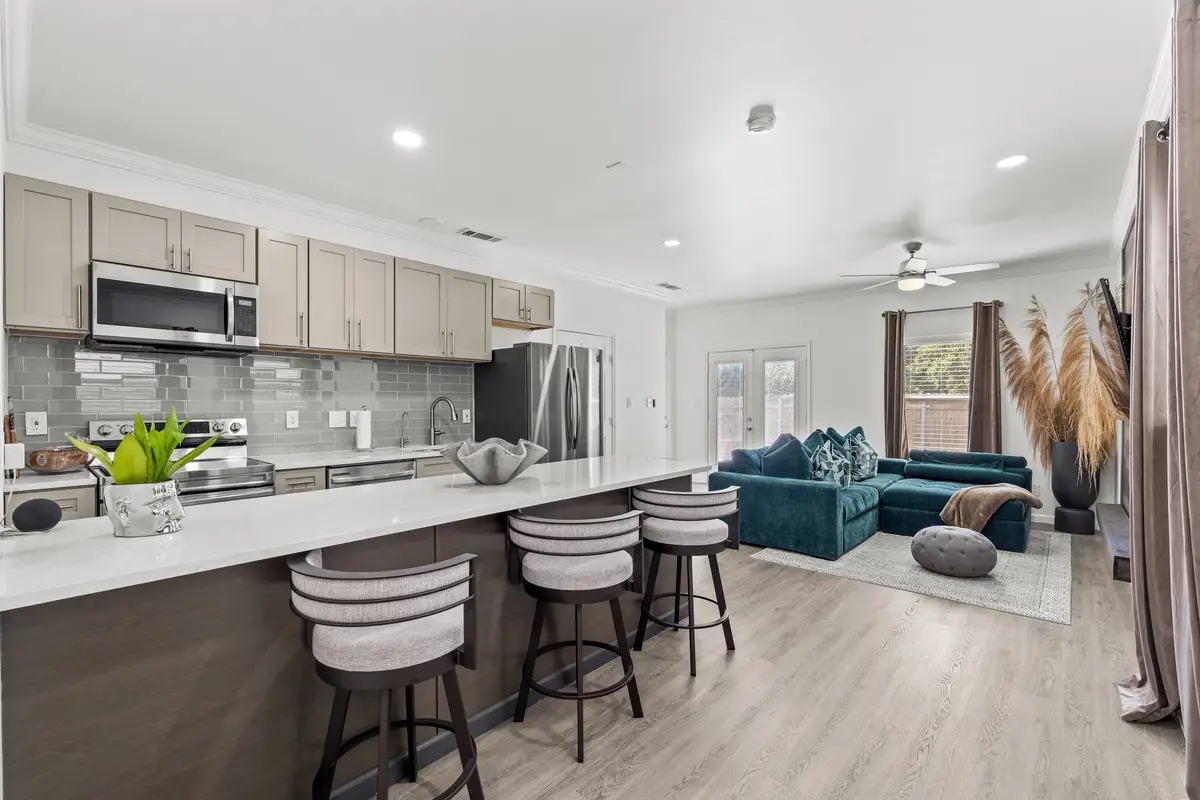 3144 Harmon Street, Dallas, TX 75215 - Image #1