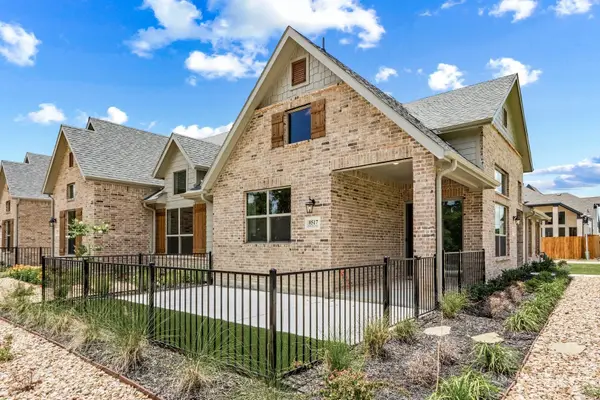 8517 Del Rio Trail, Rowlett, TX 75089