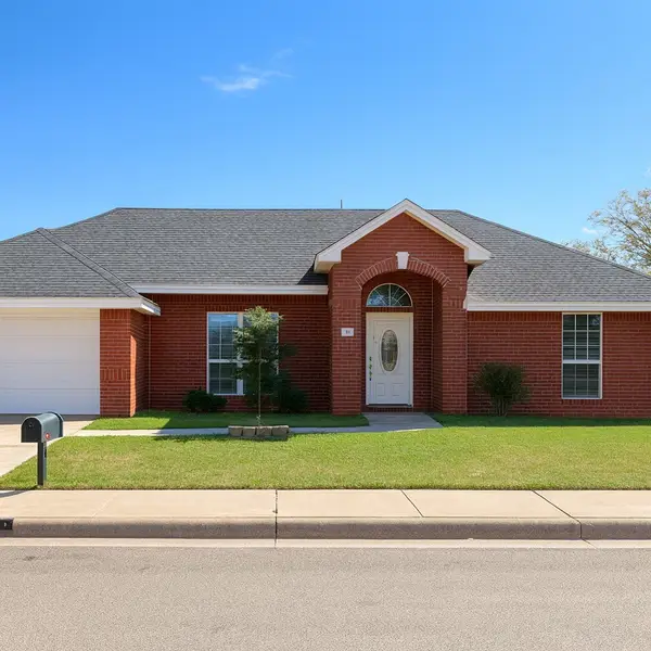 307 W Dormard Avenue, Midland, TX 79705