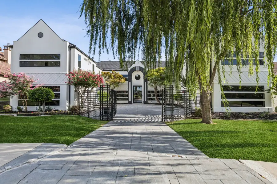 6 Savannah Ridge Drive, Frisco, TX 75034 - Image #2