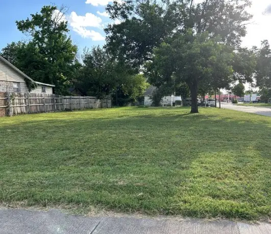 2900 Ryan Avenue, Fort Worth, TX 76110 - #2