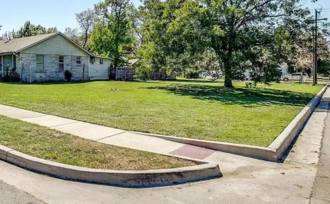 2900 Ryan Avenue, Fort Worth, TX 76110 - #3