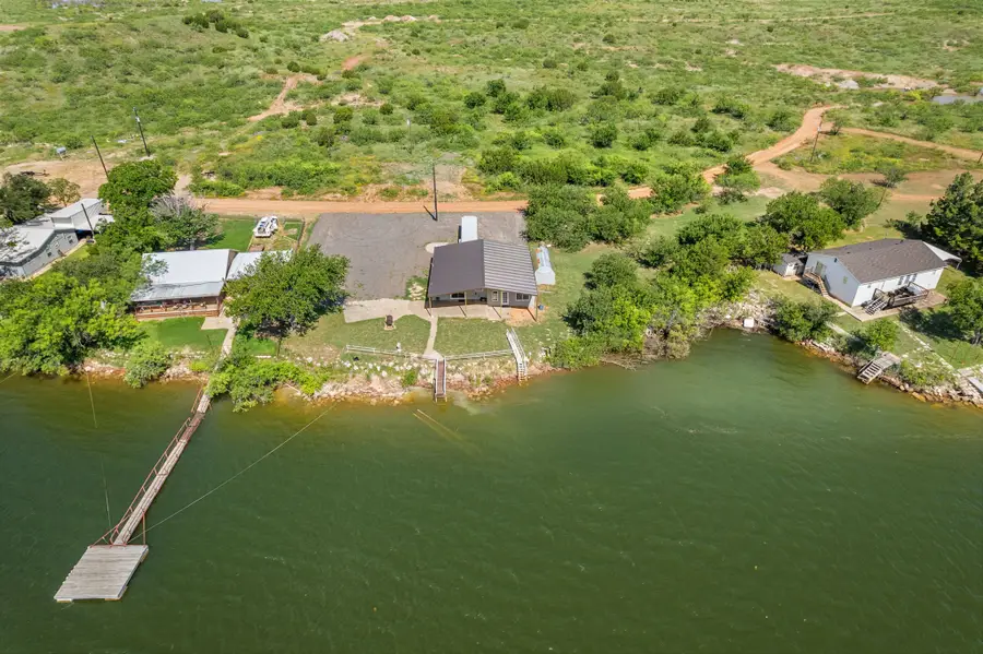 894 W Moonshine Road, Seymour, TX 76380 - Image #2