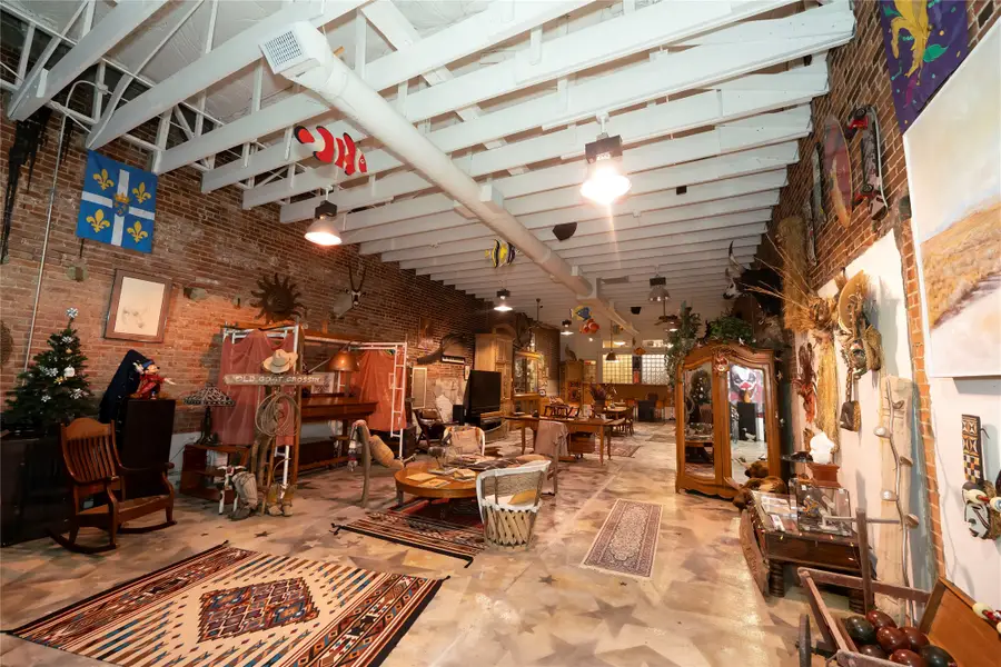 316 Clay Street, Nocona, TX 76255 - Image #2