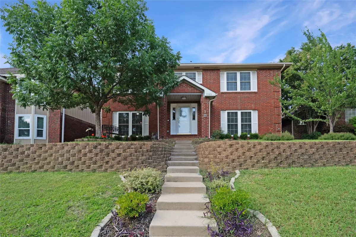 1109 Holly Drive, Carrollton, TX 75010 - Image #1