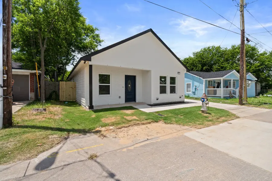 301 Henry Street, Waxahachie, TX 75165 - Image #3